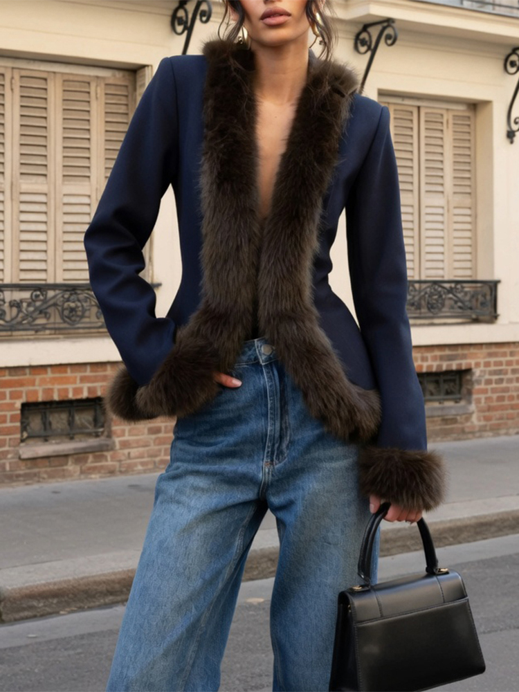 Winter Clothing Gear - Женский костюм с меховыми вставками: ретро-пальто