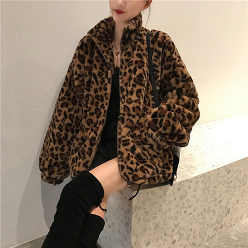 Зимняя женская куртка с леопар – обзор и цена Winter Clothing Trends 2026